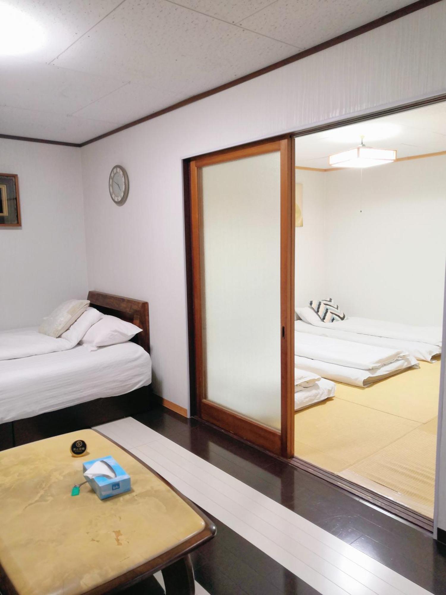 Nippori Osaka Nishi-Tengachaya Guesthouse西天下茶屋アパートメント Exteriör bild